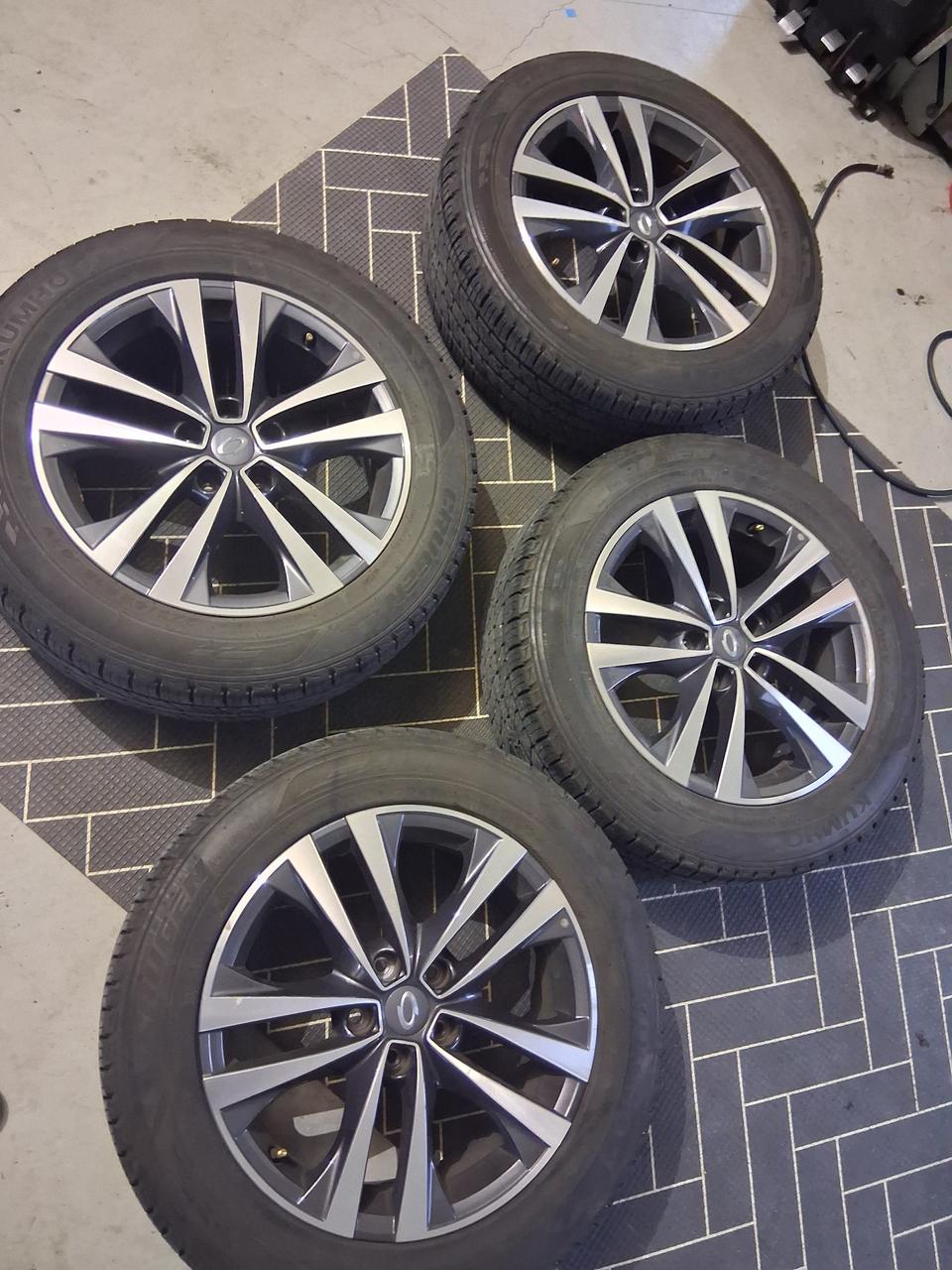 #QM62256018휠타이어.양주동두천 의정부 포천중고타이어