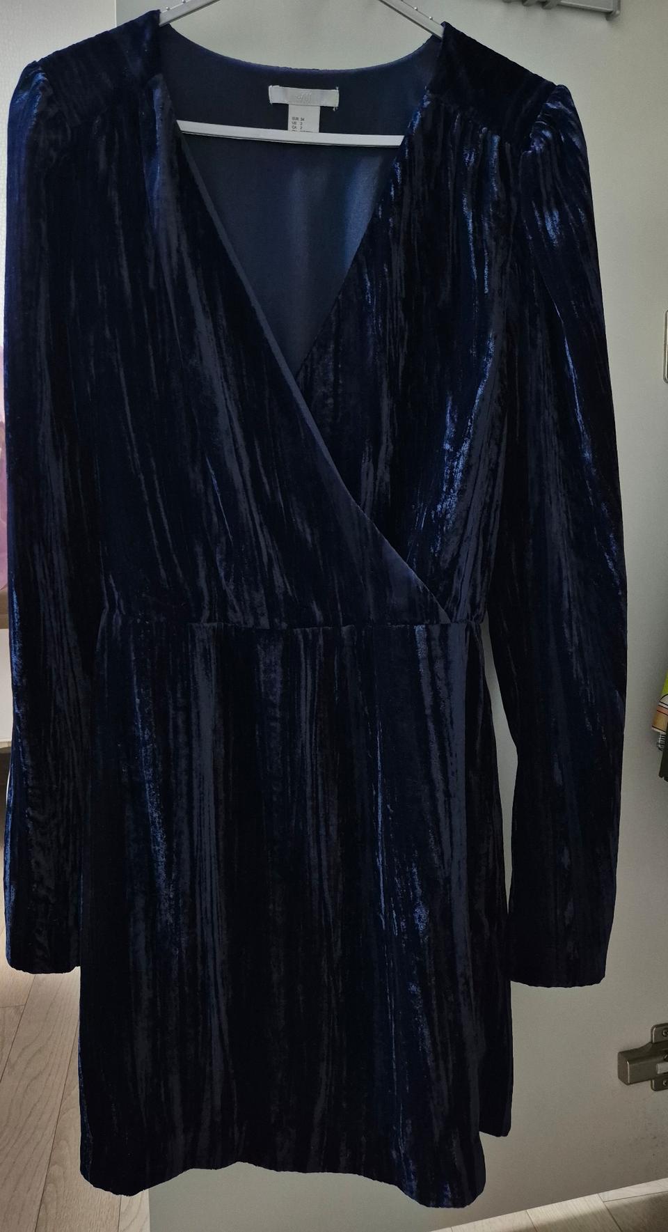 미사용H&M 네이비 벨벳원피스 44반-마른55 34(160/80A)