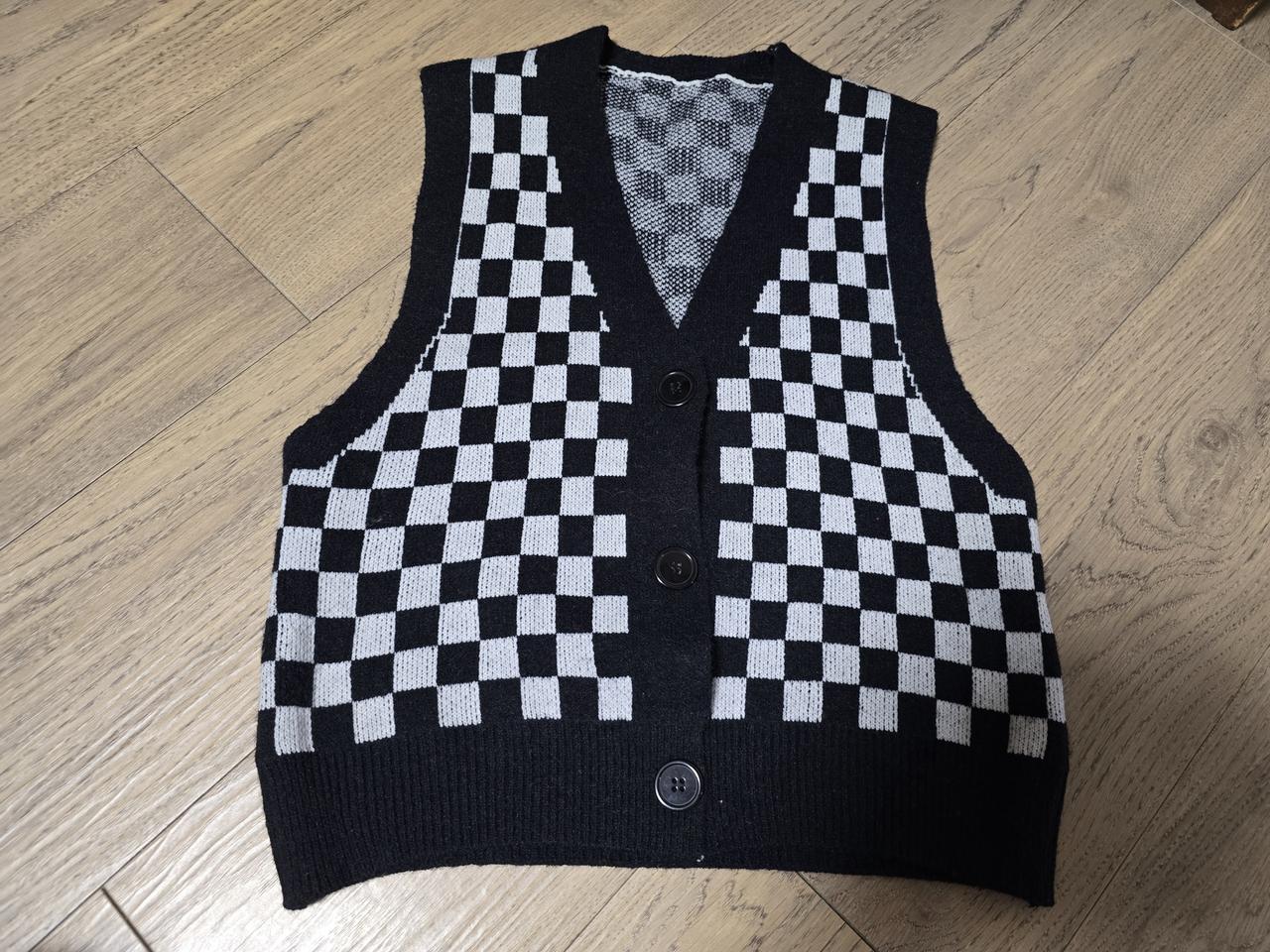 체크 니트 조끼 ㅡs.m