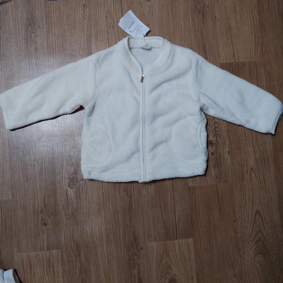 에뜨와 후리스세트(아이보리색상하의플리스남아여아백화점옷봄가을겨울)