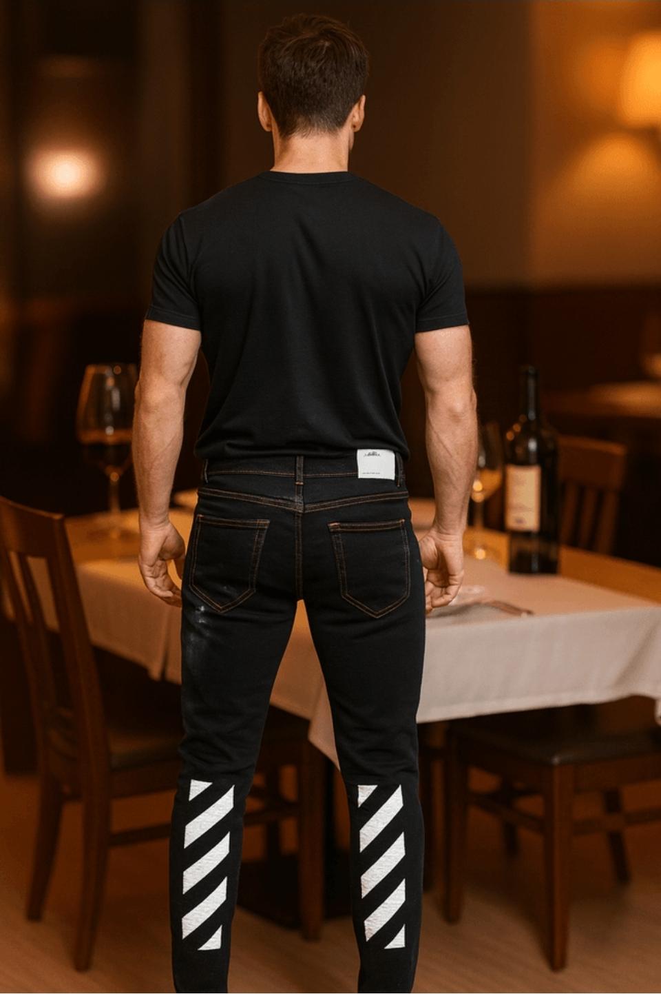 남다른 핏, 남다른 존재감. OFF-WHITE 4계절 데님