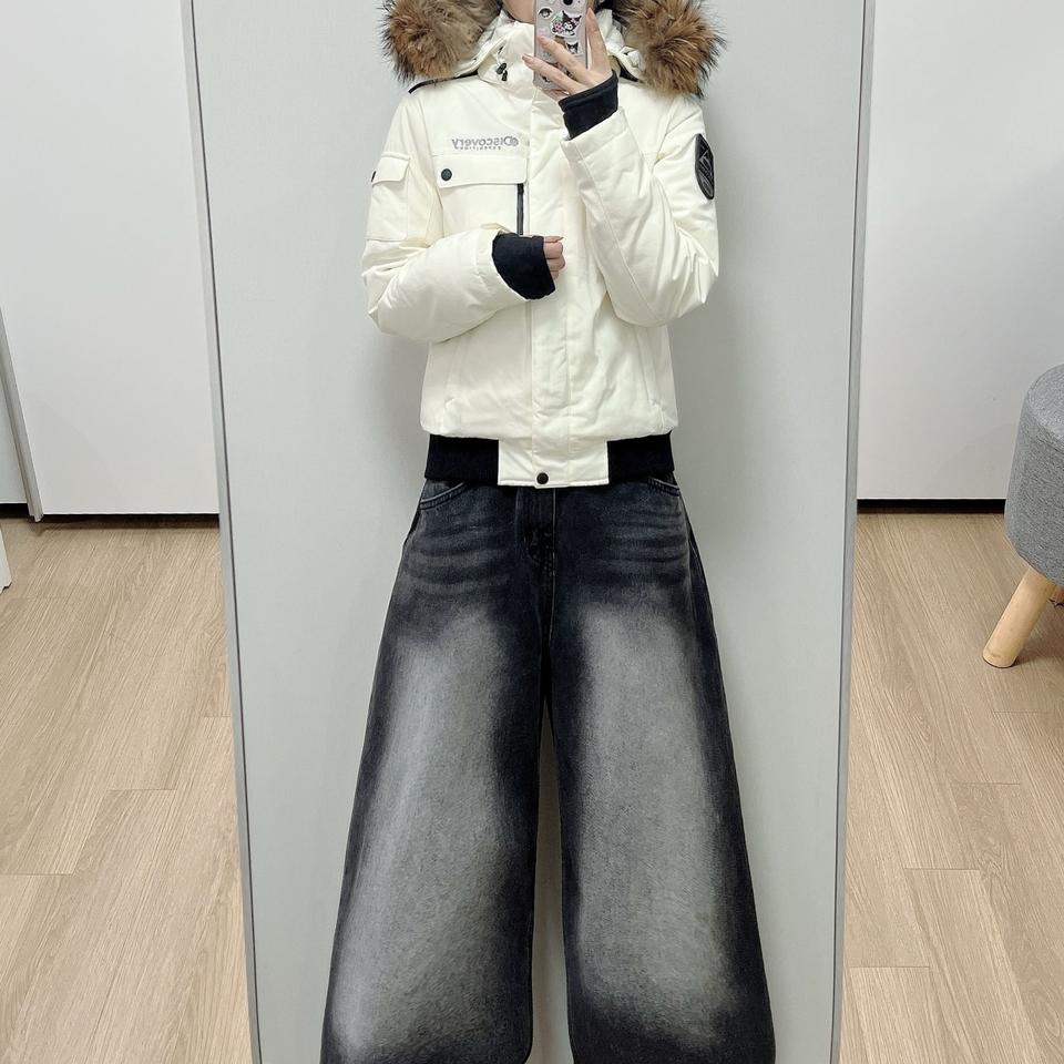 디스커버리 익스페디션 밀포드 구스다운 화이트 숏패딩