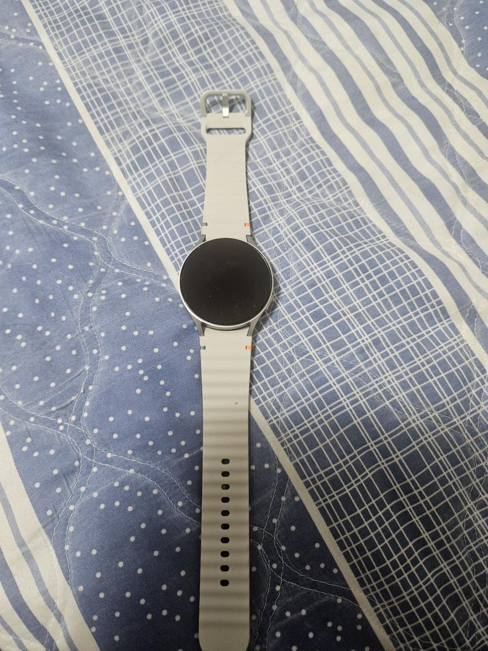 갤럭시워치7 거의새거 충전선 없음