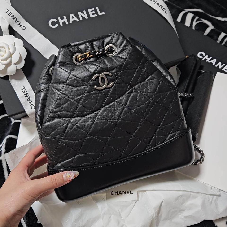 [정품] 샤넬 가브리엘 스몰 백팩 블랙 (실착1회)