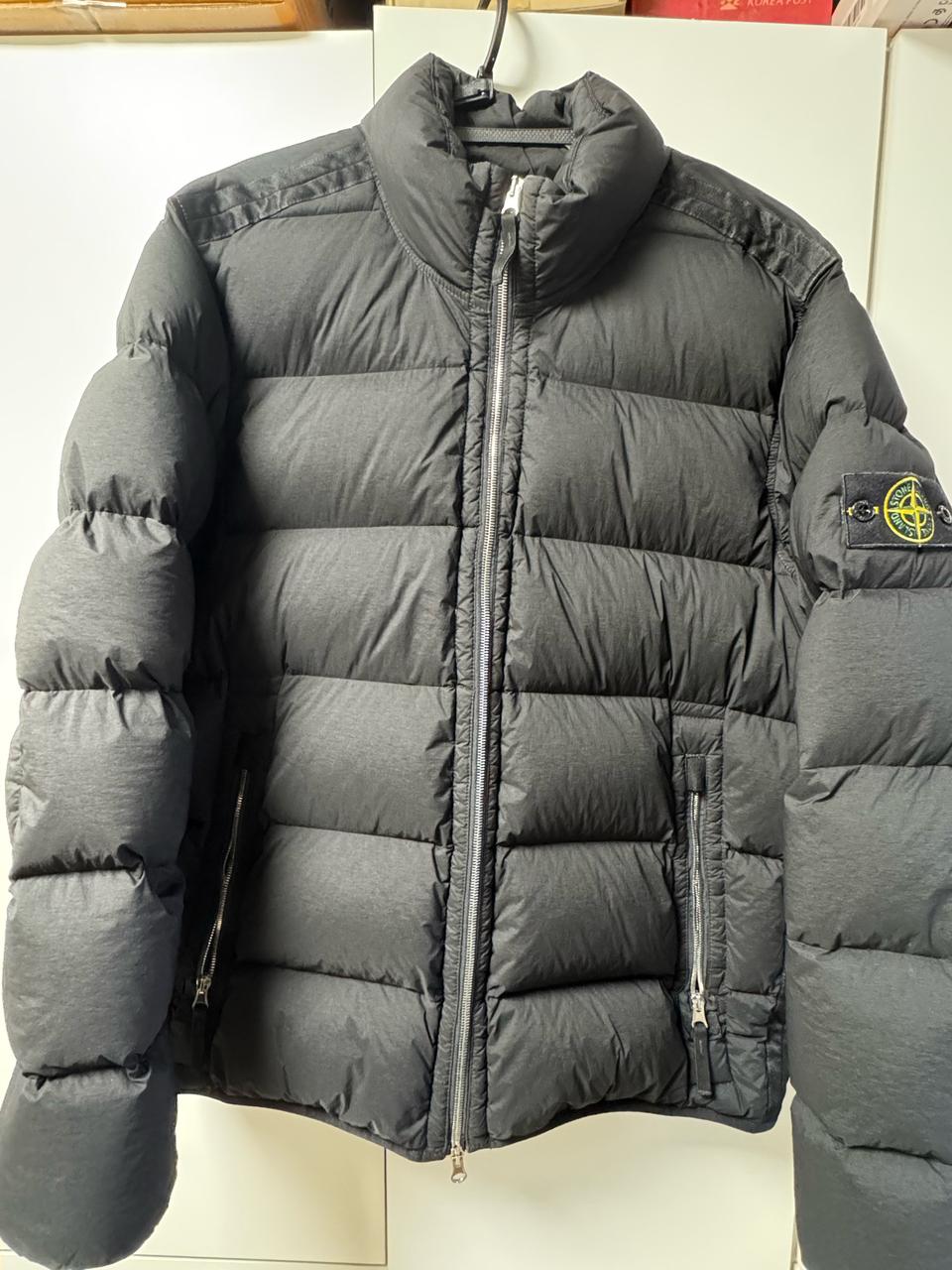 [XL]23FW 스톤아일랜드 심리스터널 블랙 패딩