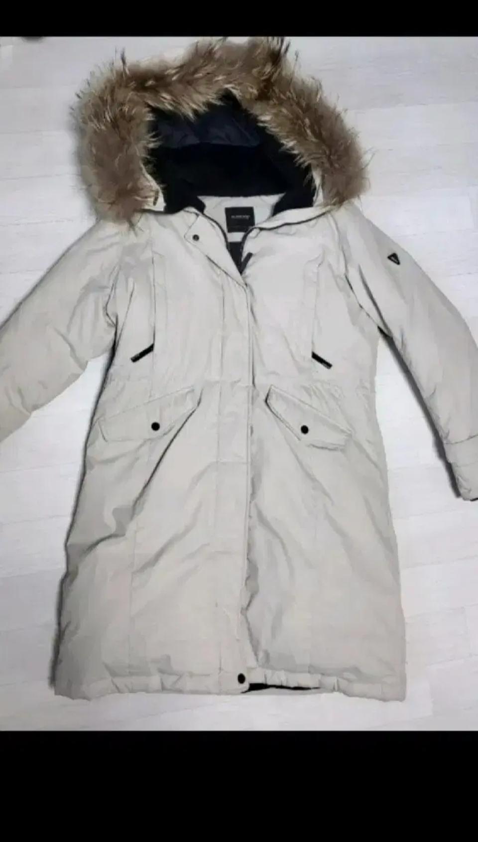 블랙야크 남 롱패딩 105