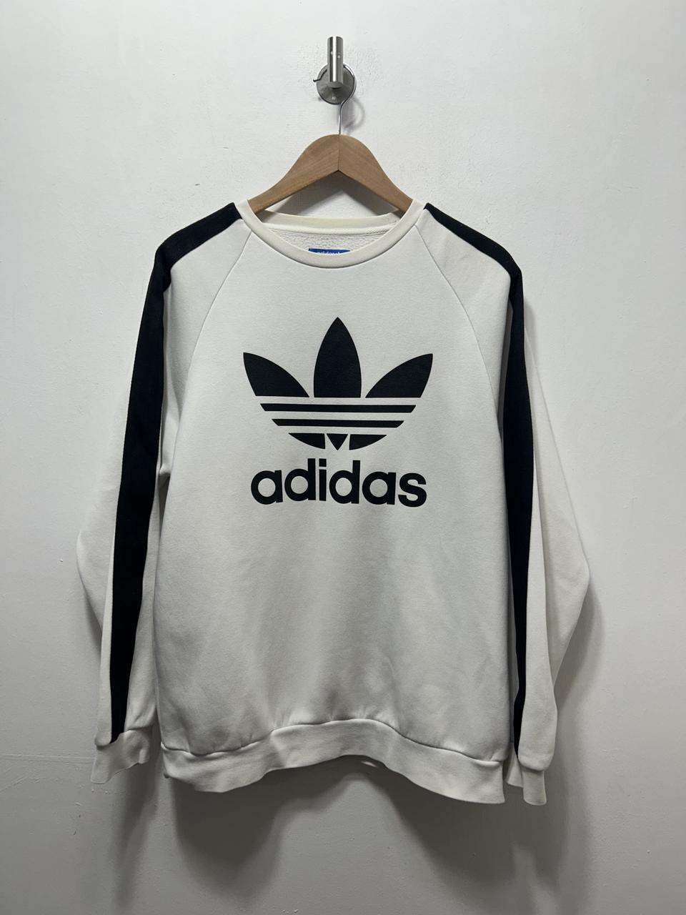 아디다스 라운드 화이트 안감기모 105