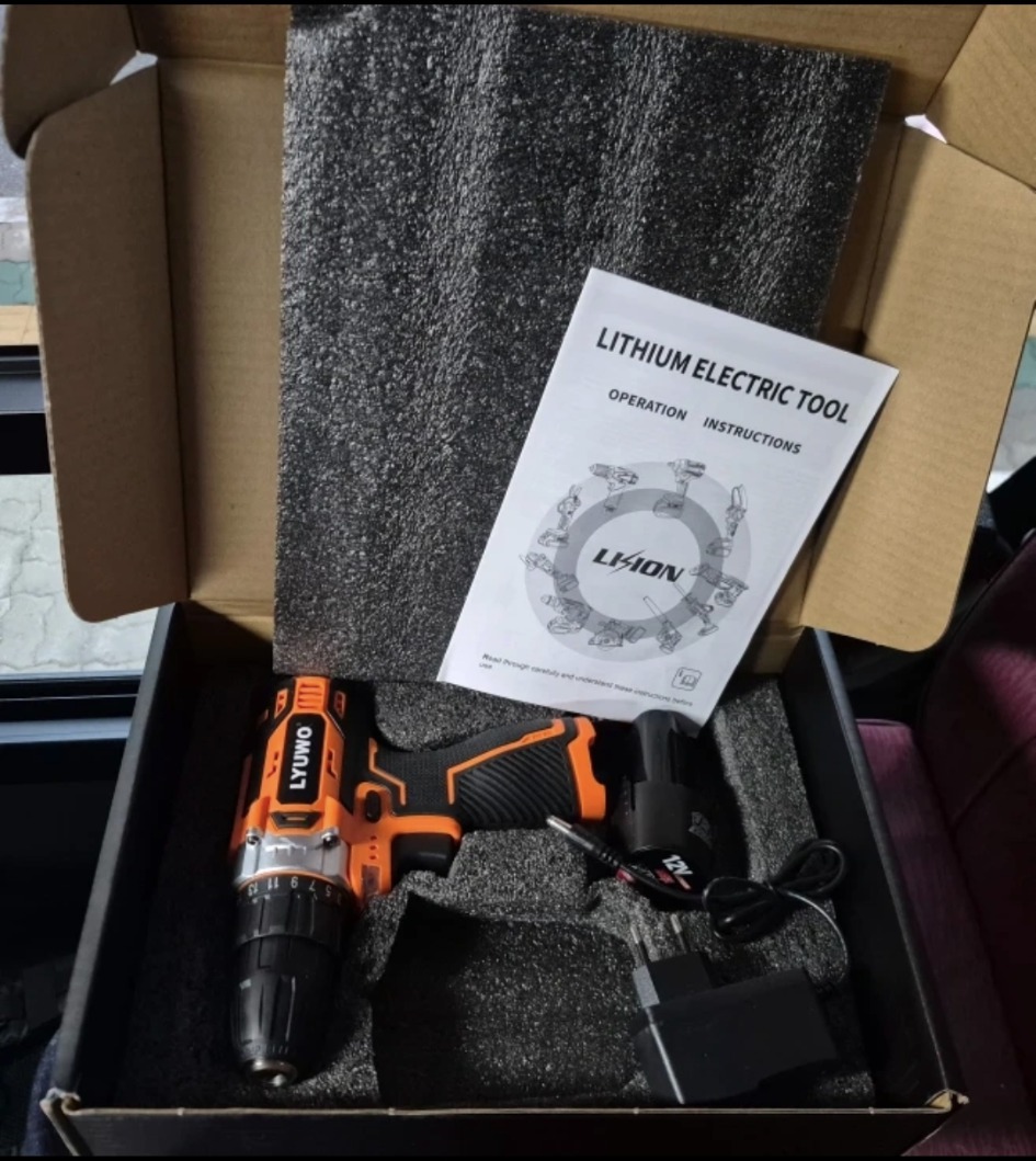 #미사용 전동드릴 판매합니다.