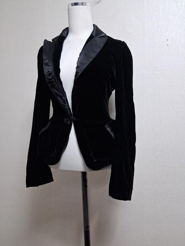 obzee 오브제 검정벨벳숏쟈켓 여성 XS44