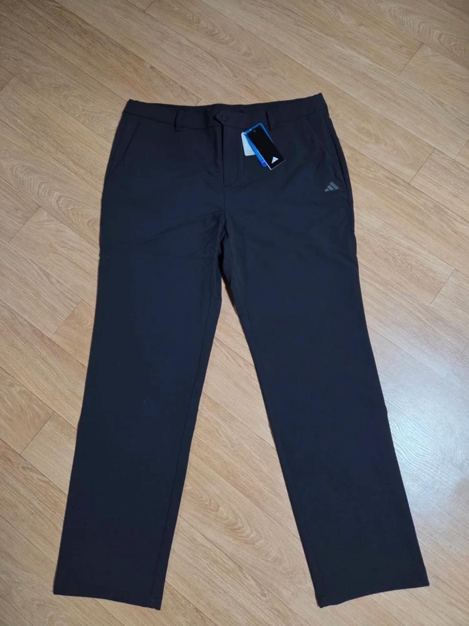 새제품 )아디다스골프 약기모32~38