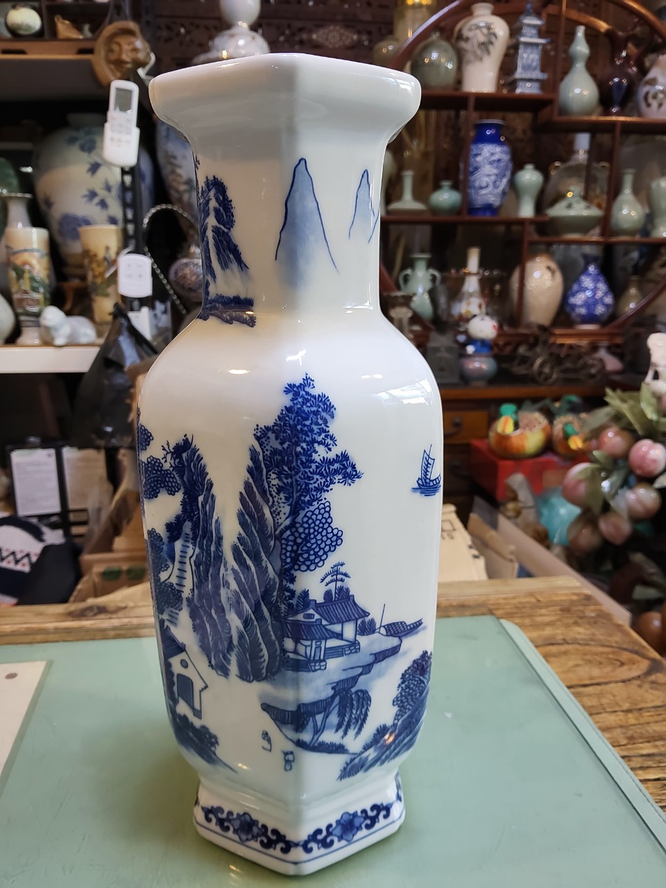 중국청화육각화병도자기