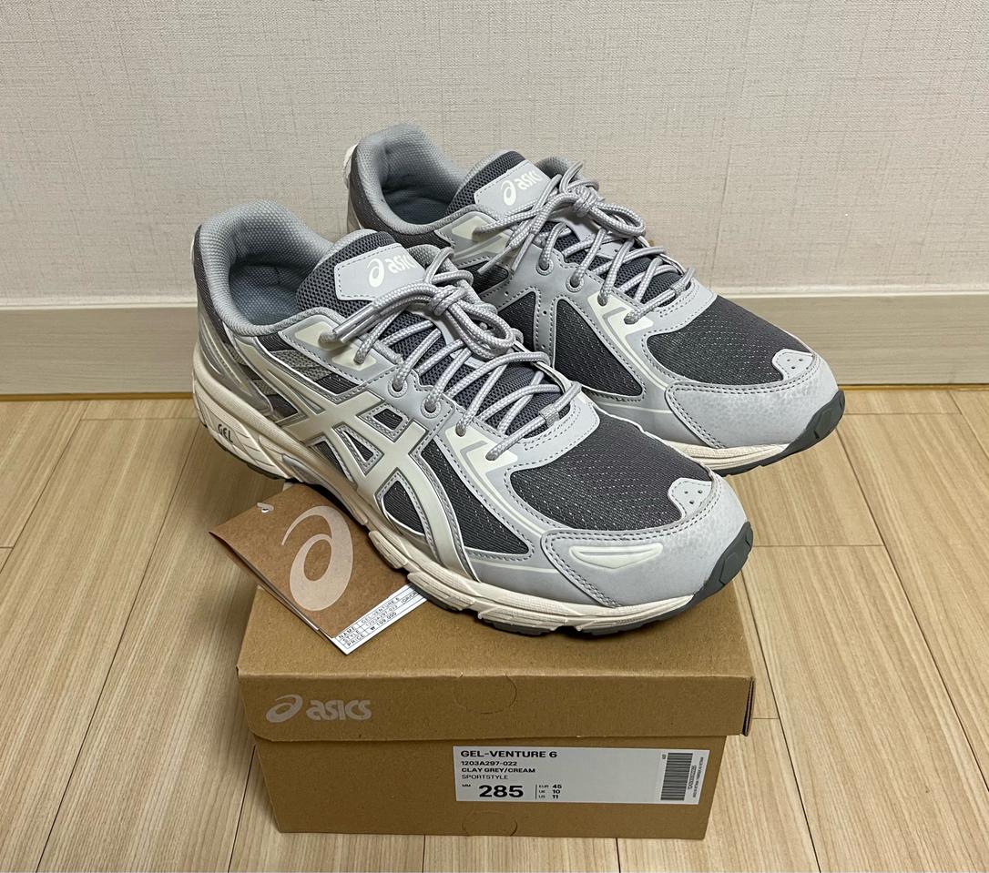 [285] 아식스 젤 벤쳐 6 SPS 클레이 그레이 크림