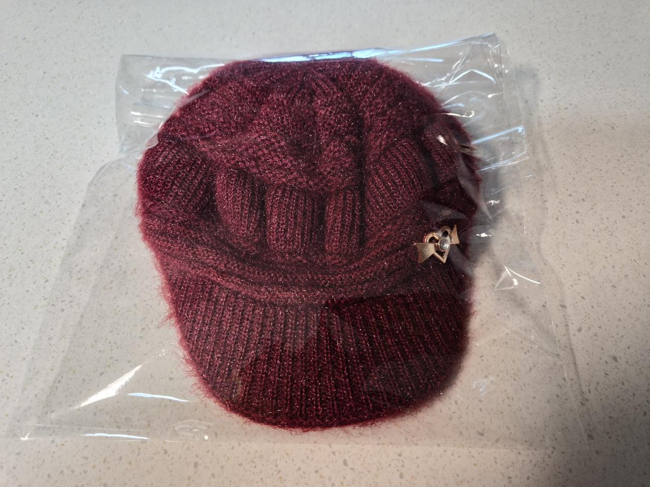 (새상품)버건디 여성 털모자