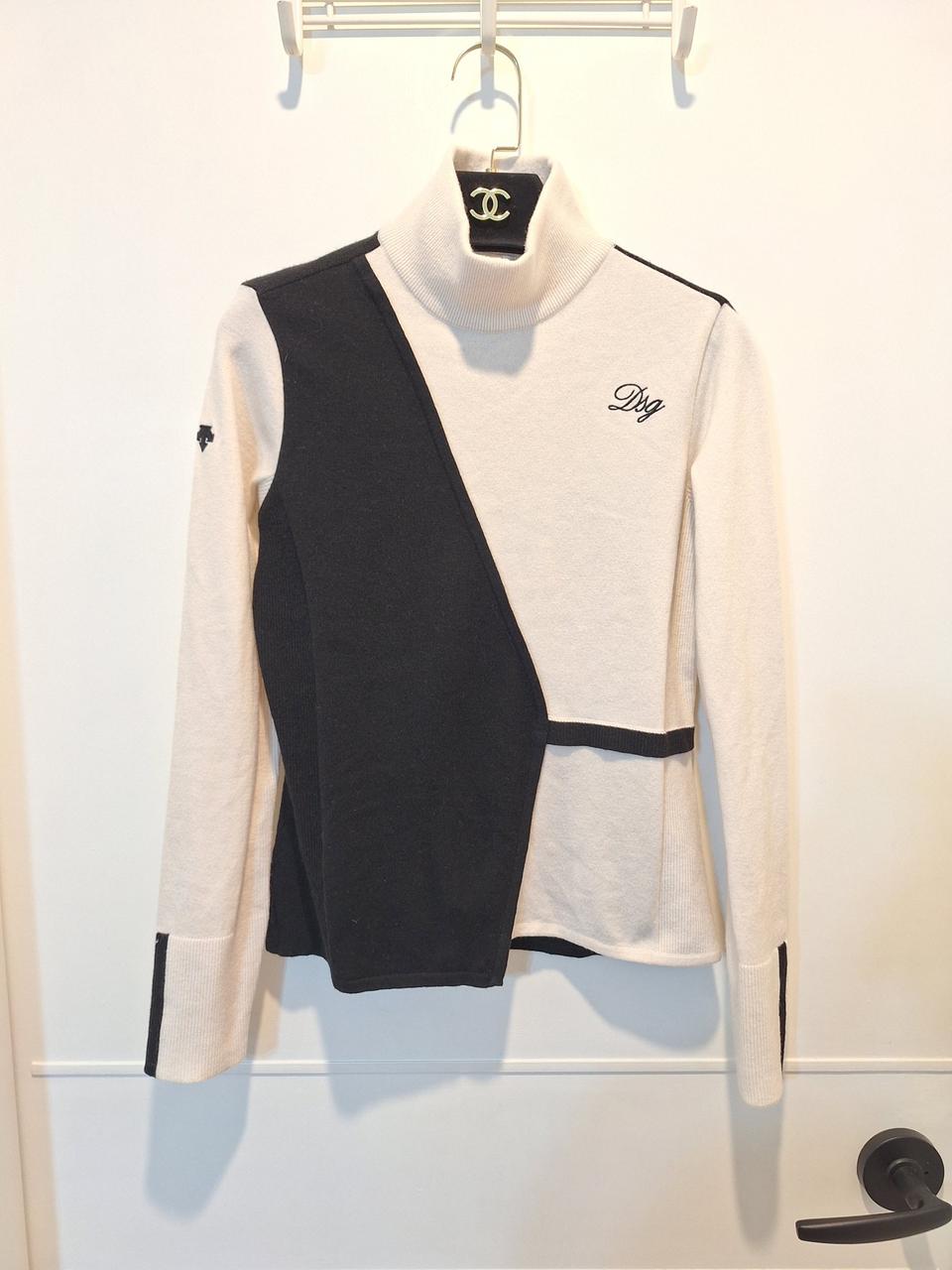 데상트 여성 골프웨어 니트 티셔츠