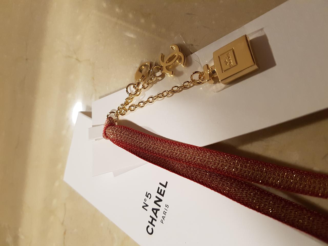 (정품) 샤넬 코스메틱 홀리데이 넘버5 키링