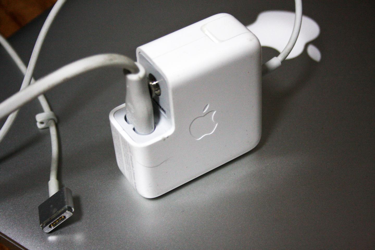 애플 맥세이프2 45W 파워 아답터 A1436(정품)