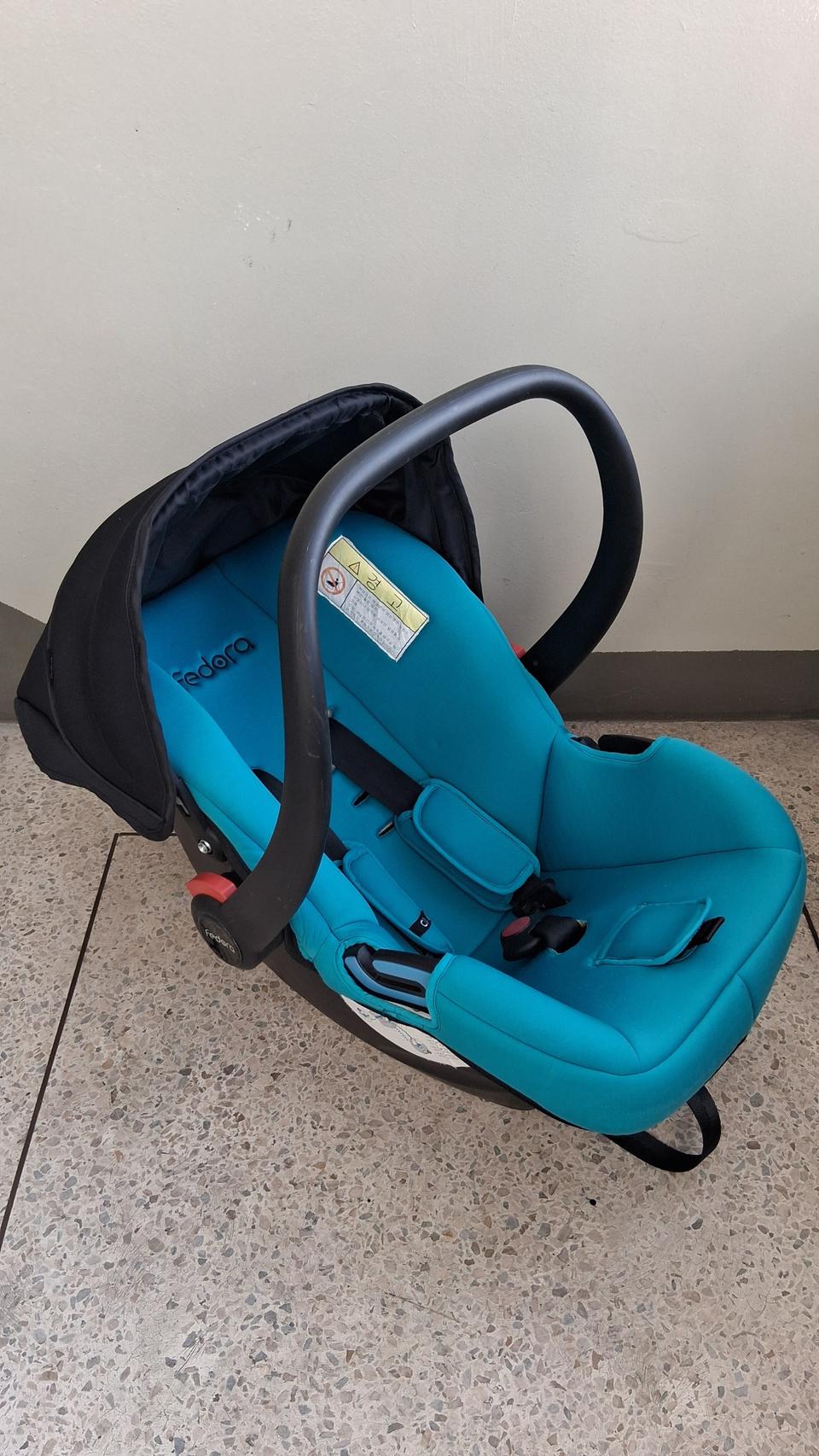 최고급 명품 카시트 페도라 C0. 정품 설명서 포함. 대전권 무료배달됩니