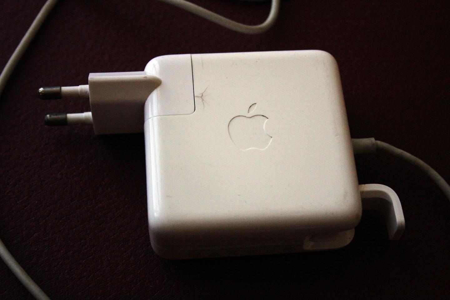 애플 맥북,맥북프로 시리즈 60W 맥세이프 파워 아답터