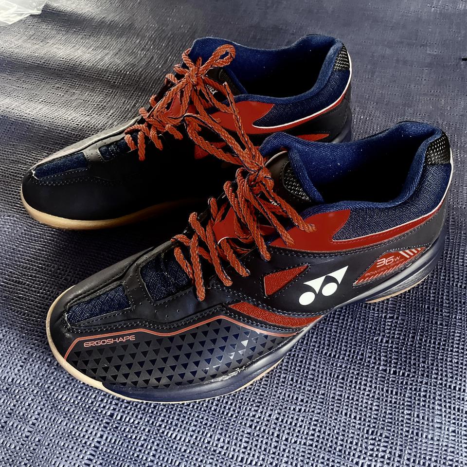 275) 요넥스 신발