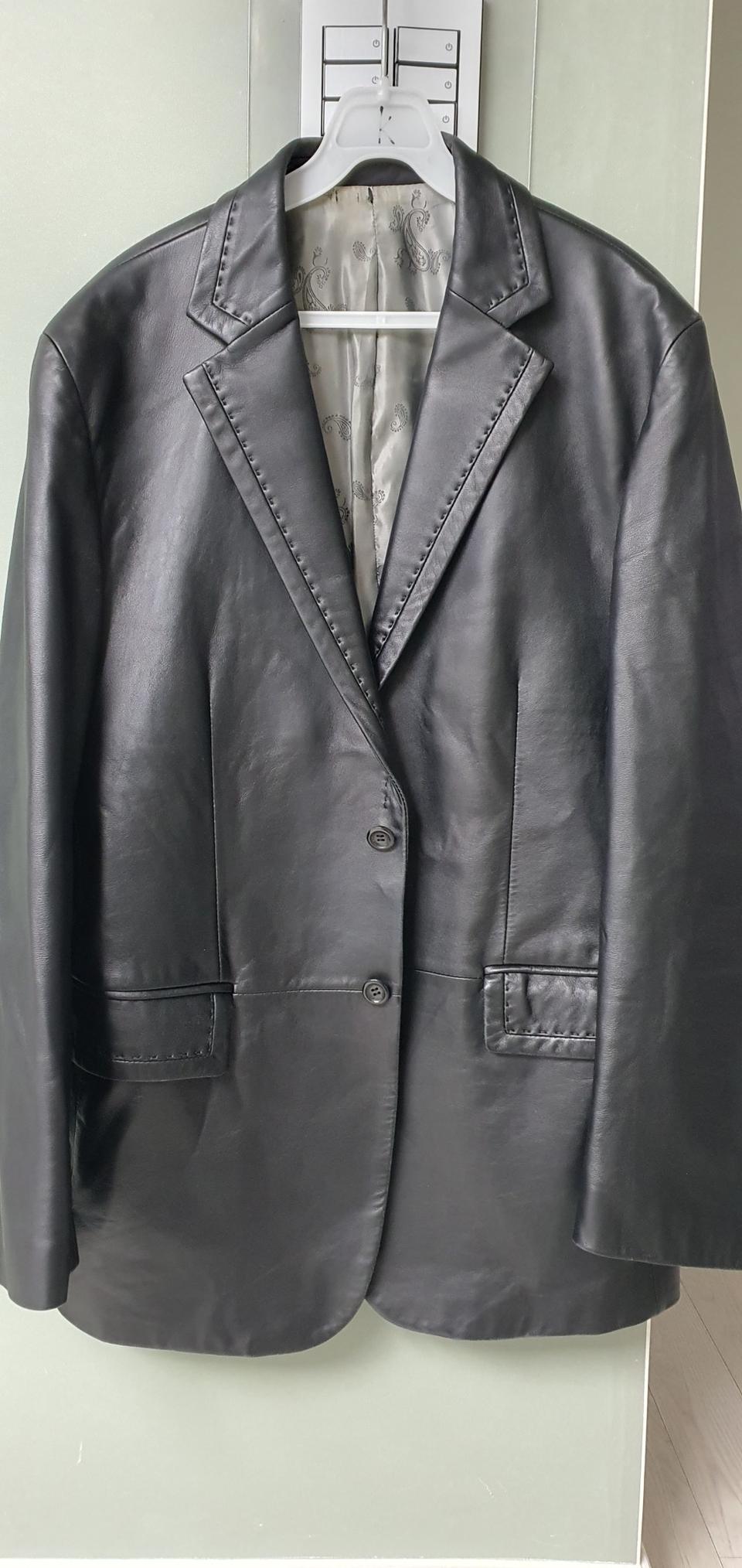 에스콰이어 콜렉션(정품) 겨울양가죽자켓 100호 가죽손질완료!