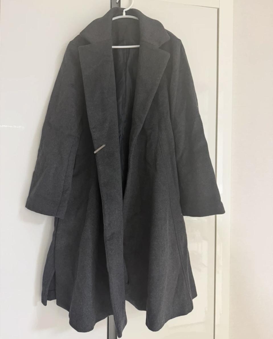 여성 그레이 모직 롱 코트