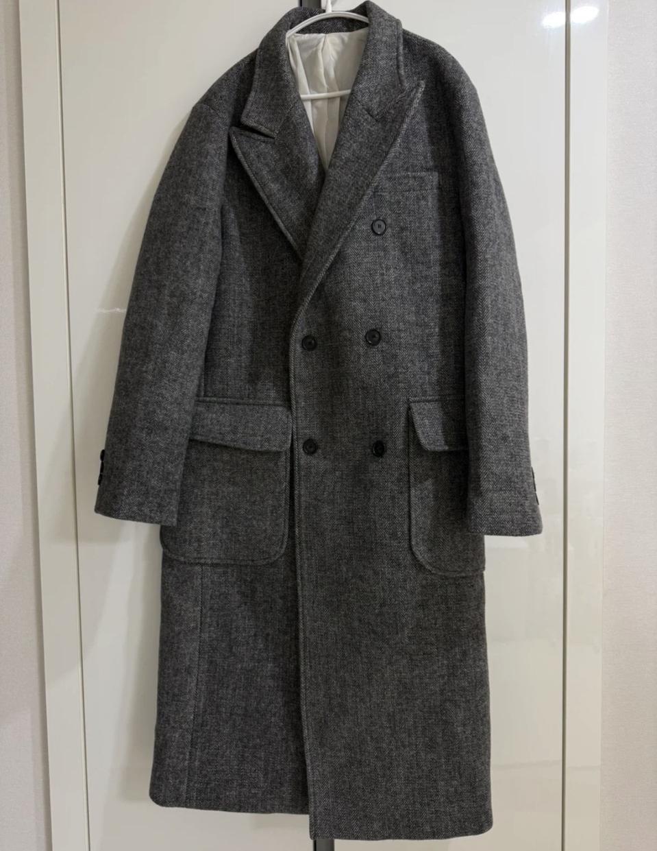남성 헤링본 더블 롱코트