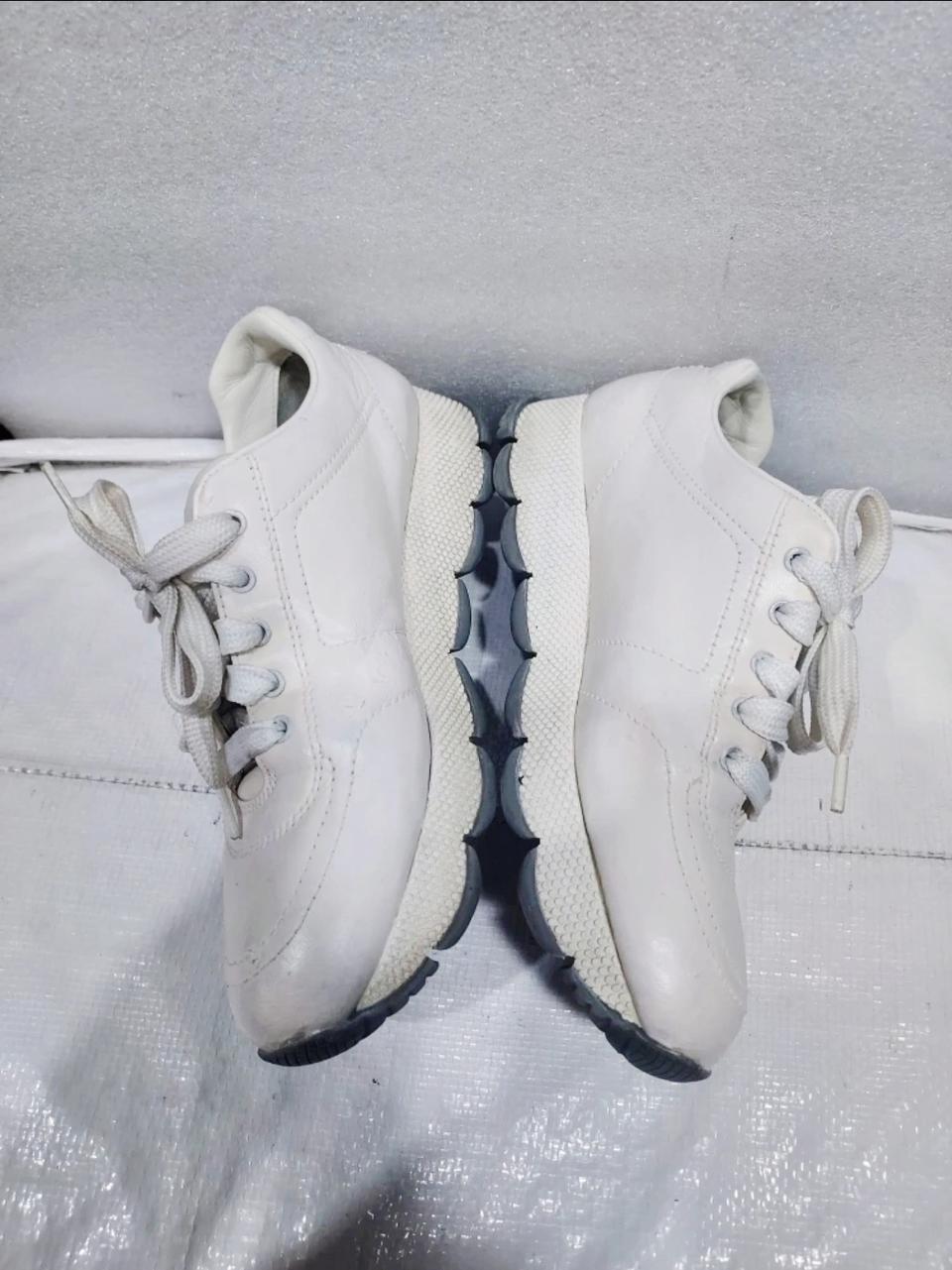 프라다정품스니커즈