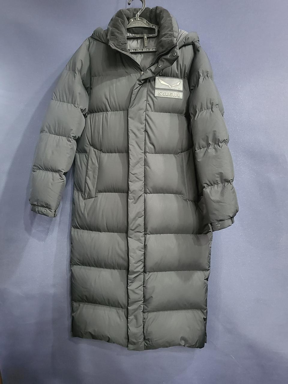 살레와 구스다운 롱패딩