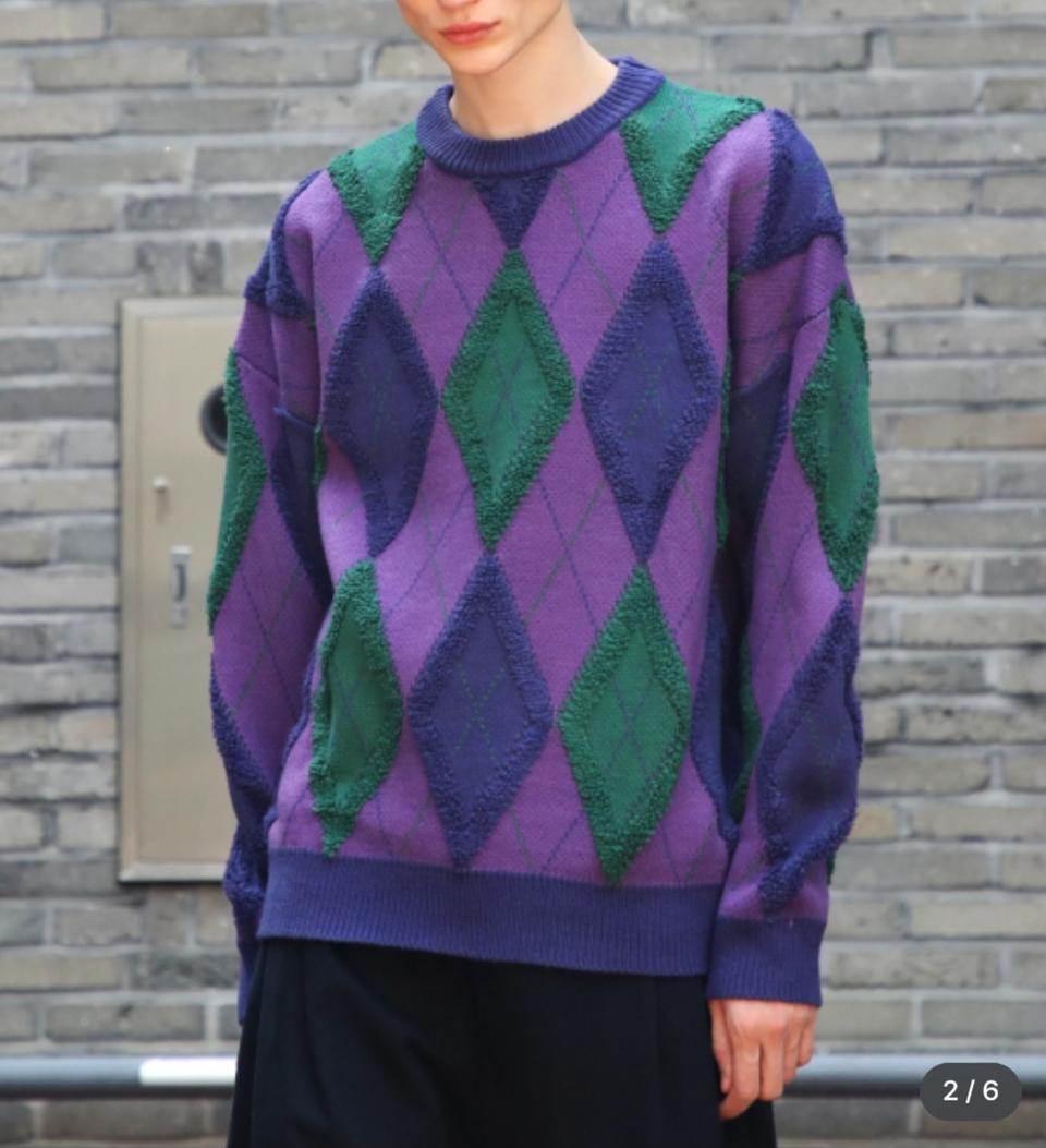 제너럴아이디어 스탠다드 아가일 오버핏 니트