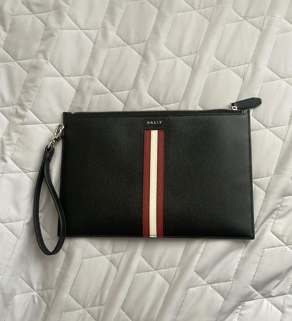 정품 발리 클러치백