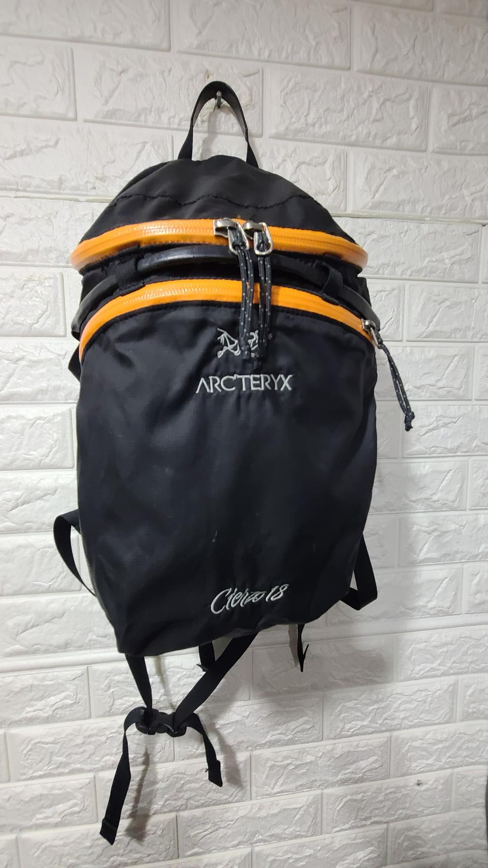 아크테릭스 CIERZO18 백팩