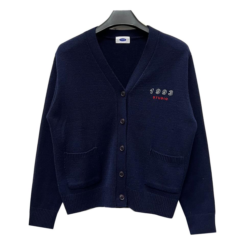 1993스튜디오 로고 자수 니트 가디건 S~M