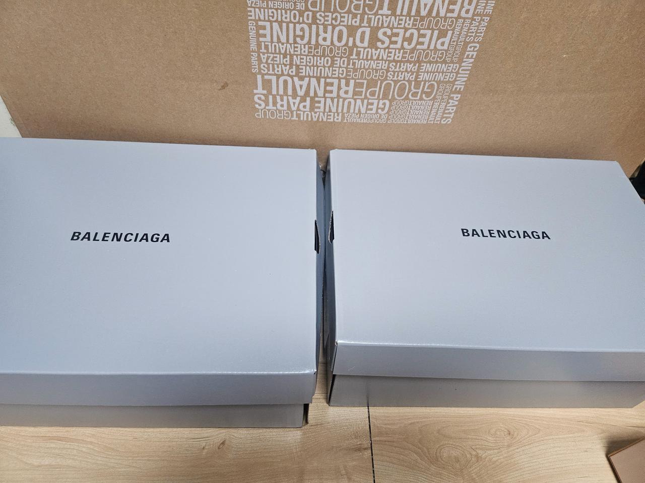 발렌시아가 박스 세트