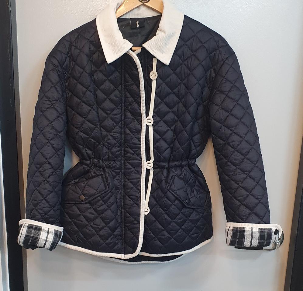 벨리걸 퀄팅 점퍼 프리사이즈입니다.