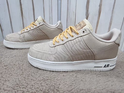 나이키 에어포스1 로우 무빙 컴퍼니 샌드드리프트 (C789