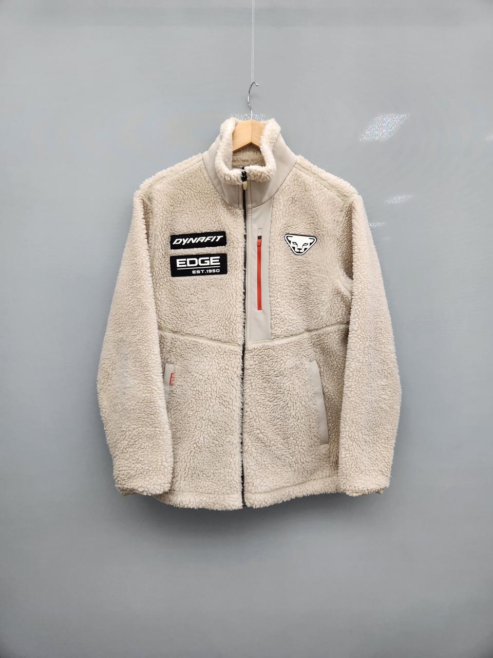 다이나핏 뽀글이 플리스 자켓 아이보리