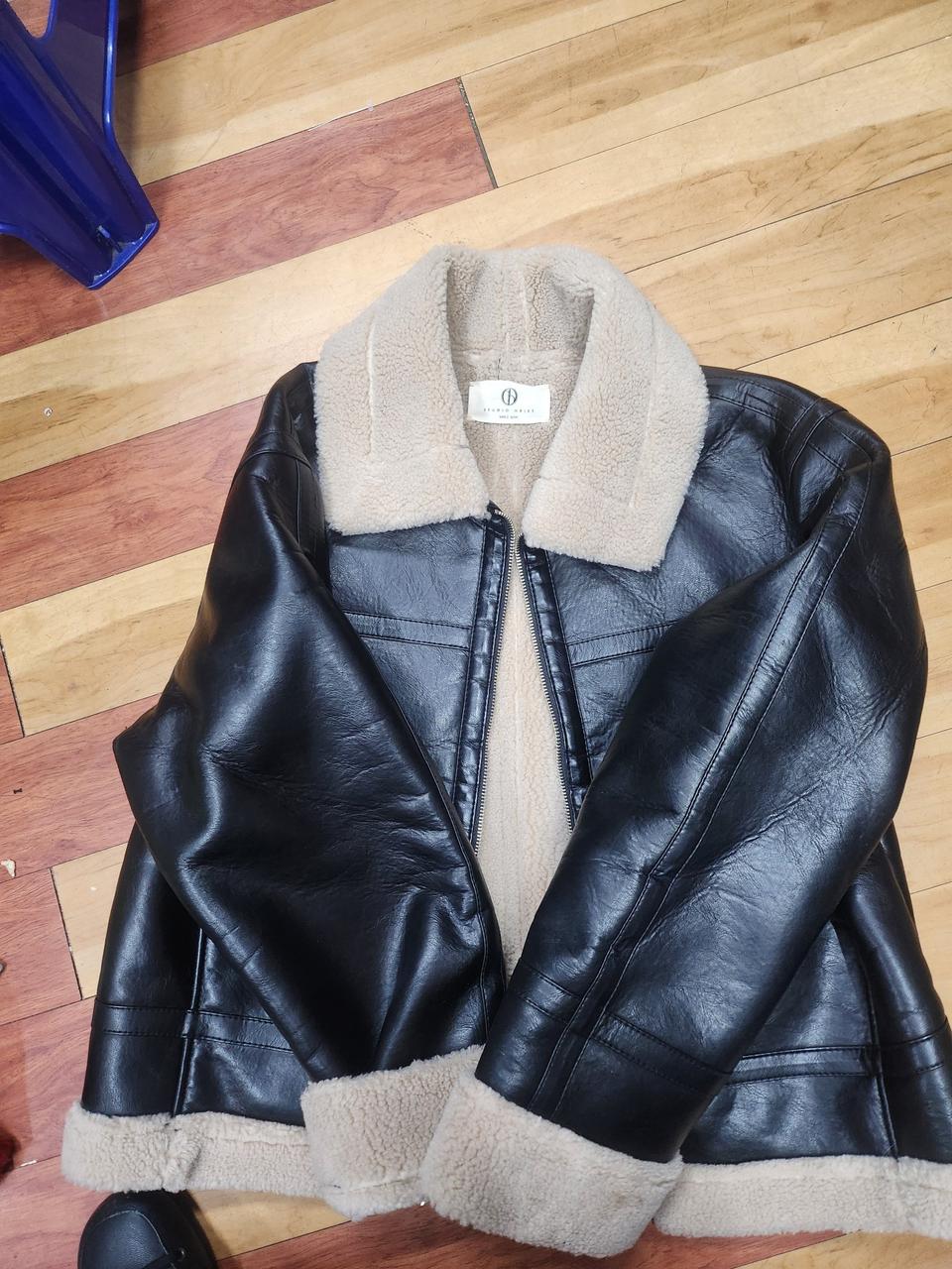 OBJET양털모자켓