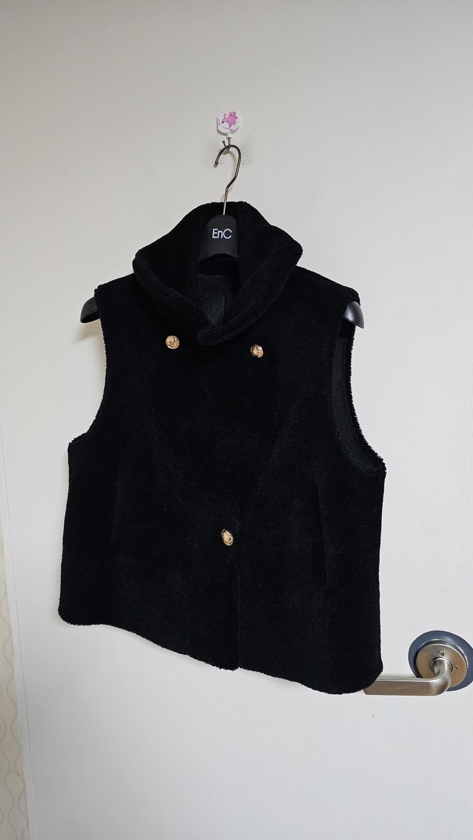 조르쥬레쉬 카라 양모베스트 @1202