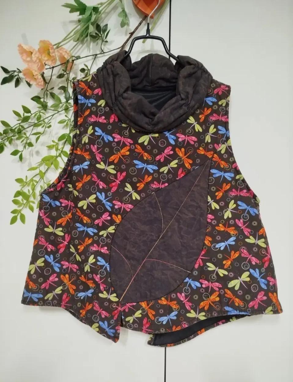 잠자리무늬 나염 큰나뭇잎 아폴리케 귀여운 안감 본딩 조끼