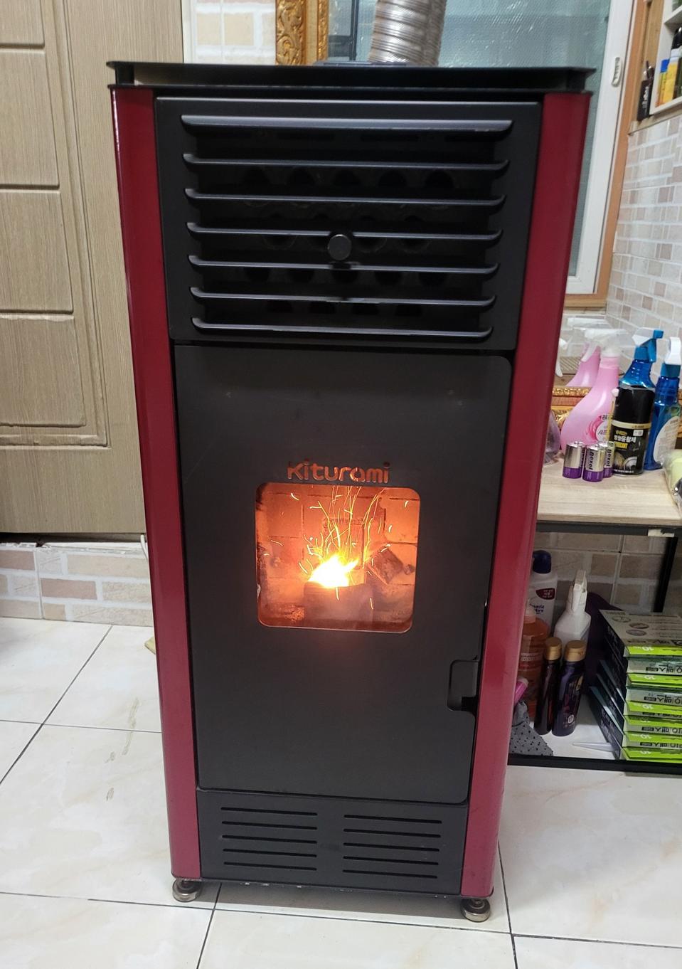 귀뚜라미 펠릿 난로. 스토브.전자동 시스템