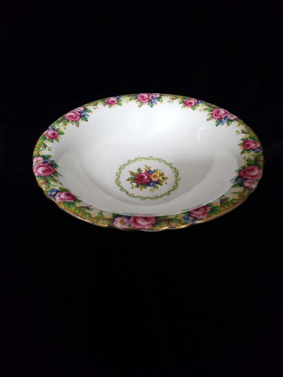 영국 파라곤 타피스트리 로즈 라지볼