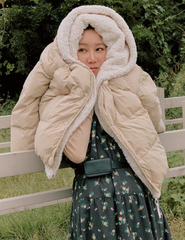 써스데이아일랜드 퍼후드 다운 점퍼