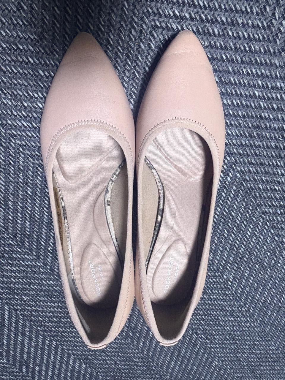 락포트 220-225 여성 미들힐 펌프스