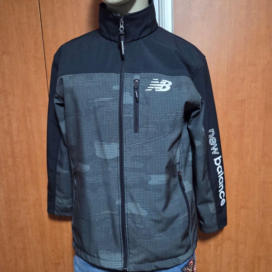 NEWBALANCE뉴발란스기모점퍼M입니다