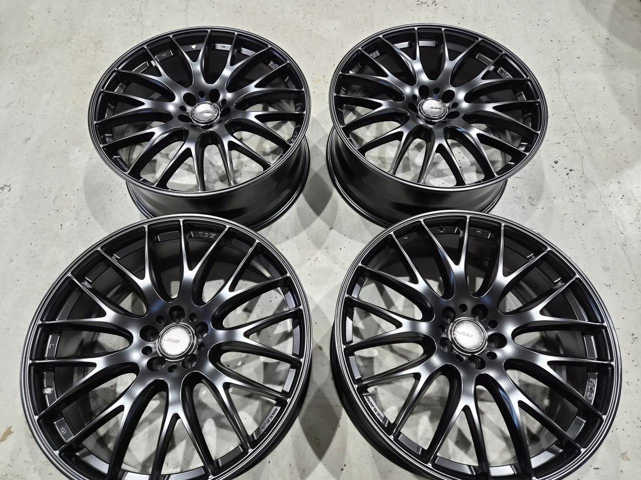 레이즈 호무라 정품 22인치 경량 휠한대분 판매합니다