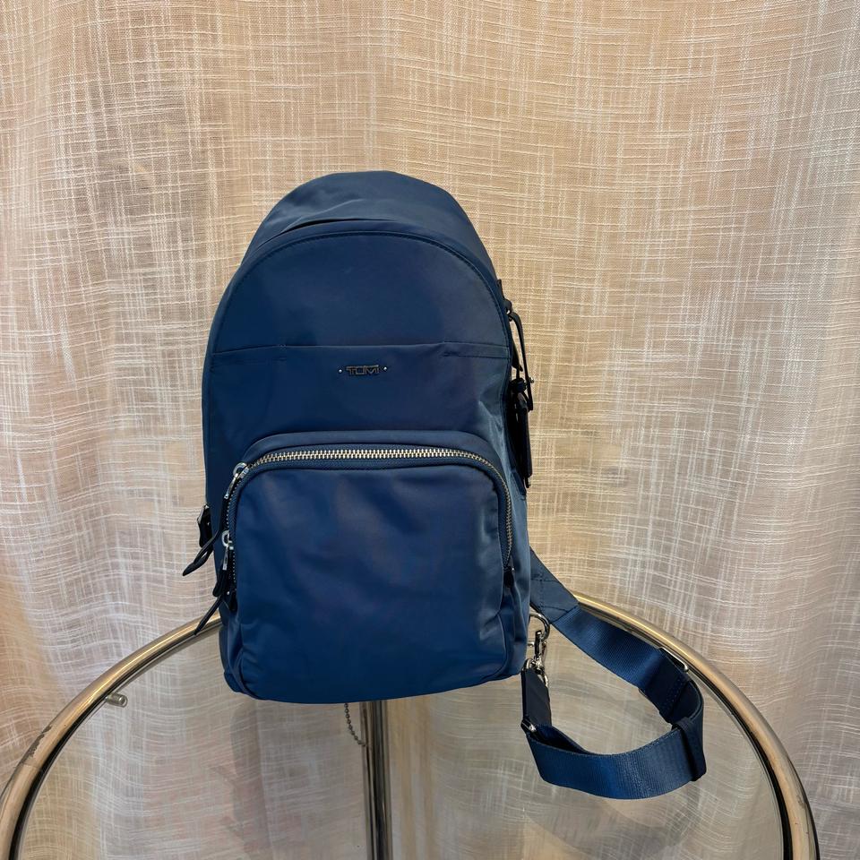 정품 TUMI 투미 나일론 슬링백