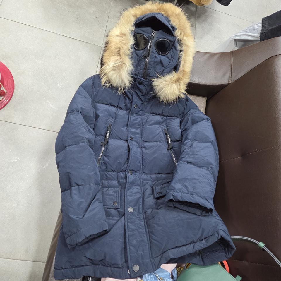 씨피컴퍼니 밀레밀리아 패딩