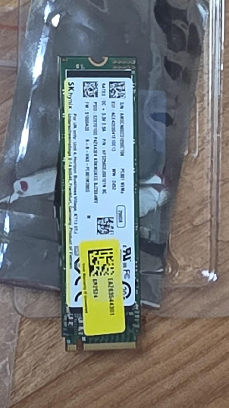 NVMe M.2 SSD 256GB/SK Hynix