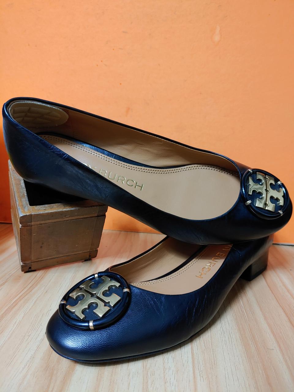 토리버치 여성화(7M추천사이즈245)