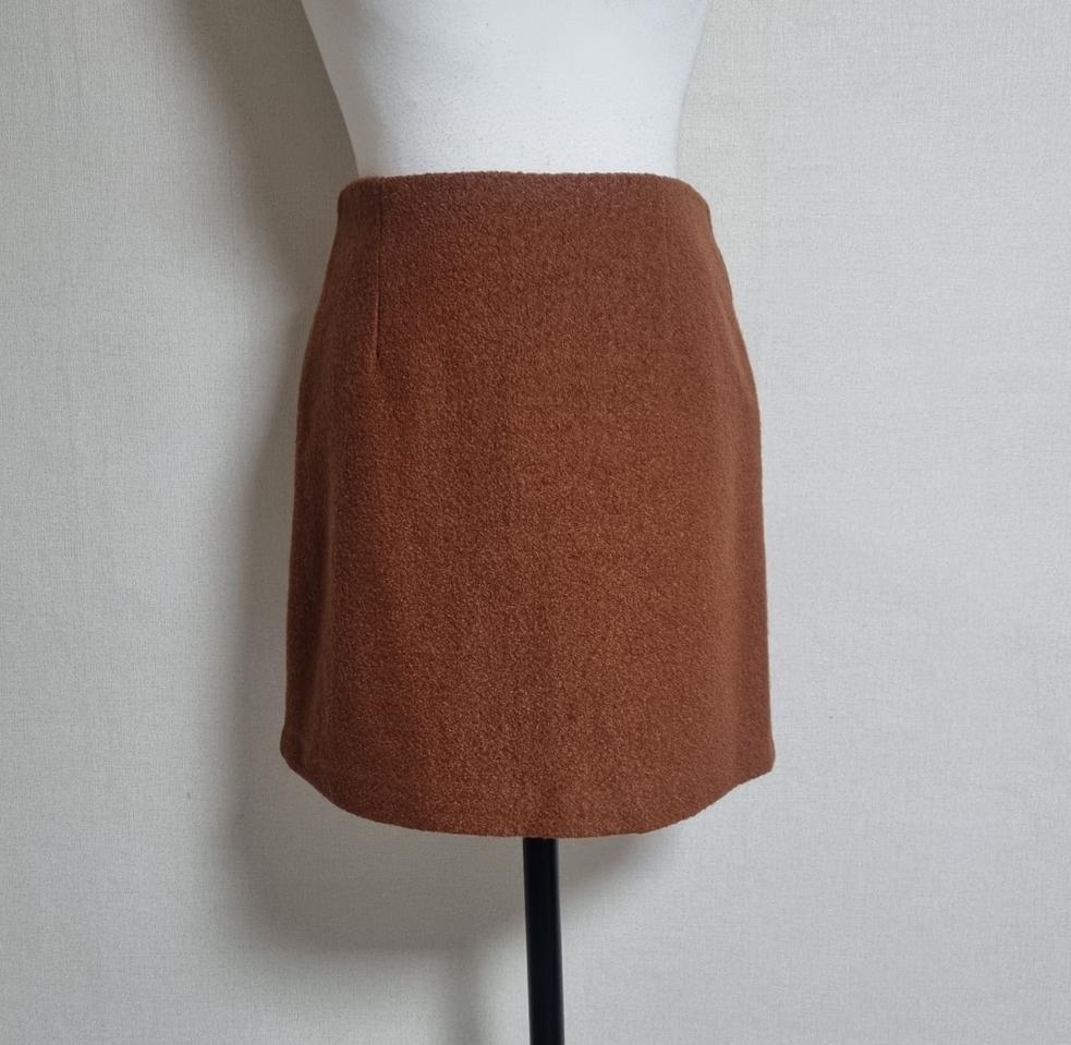 S131 도톰모직미니스커트